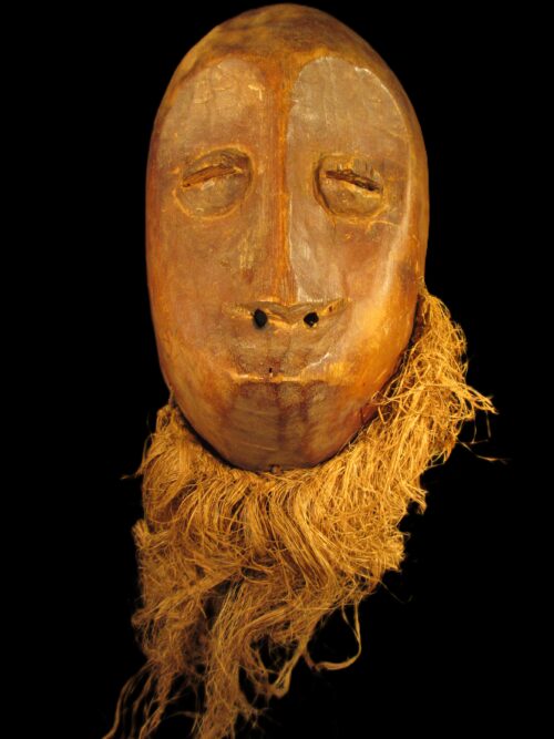 Gesichtsmaske mit Raffiabart