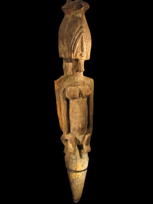 Skulptur eines Ahnenpaares